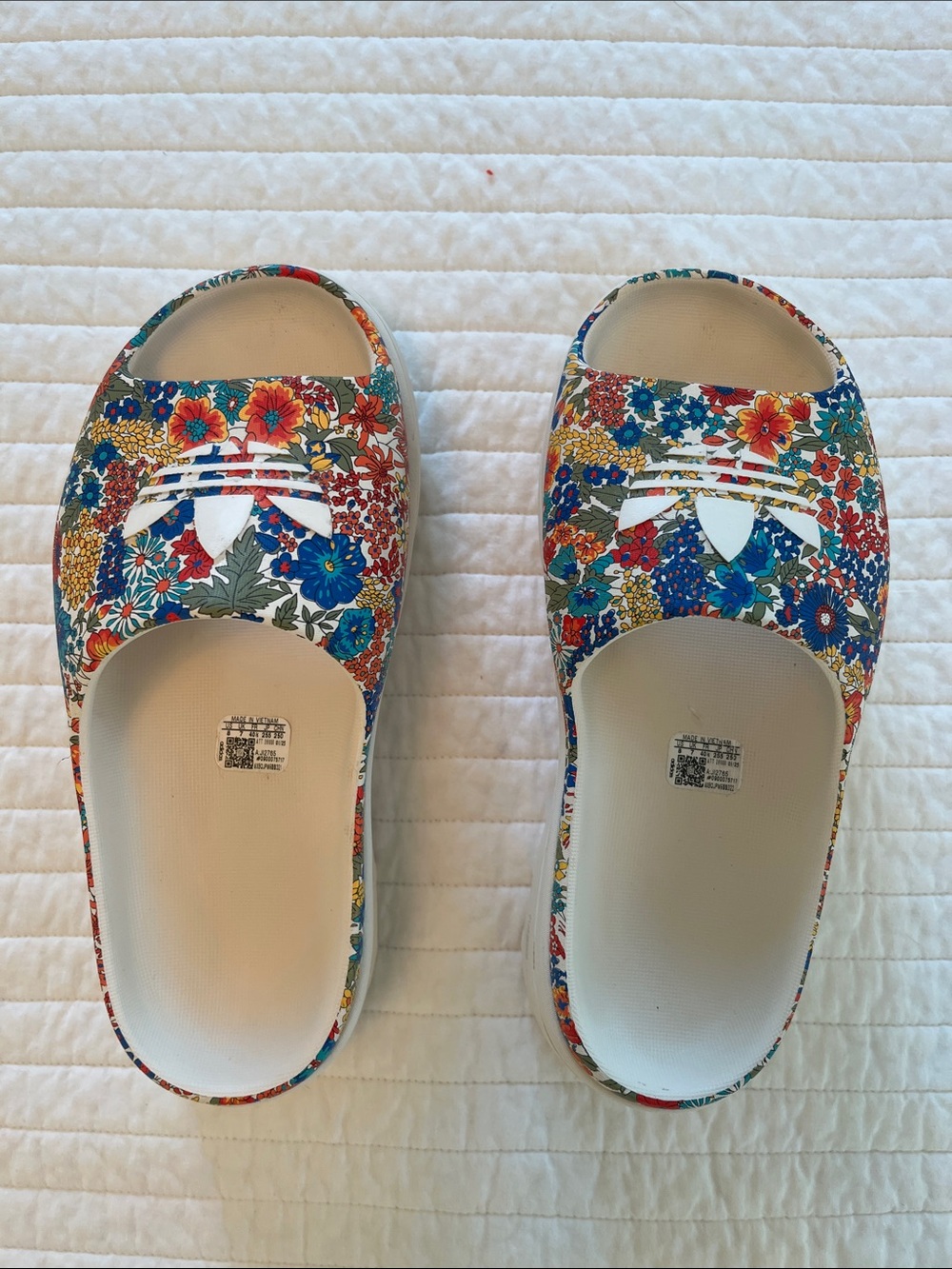 Adidas AdiFOM Stan Smith x Liberty of London Floral Platform Slides